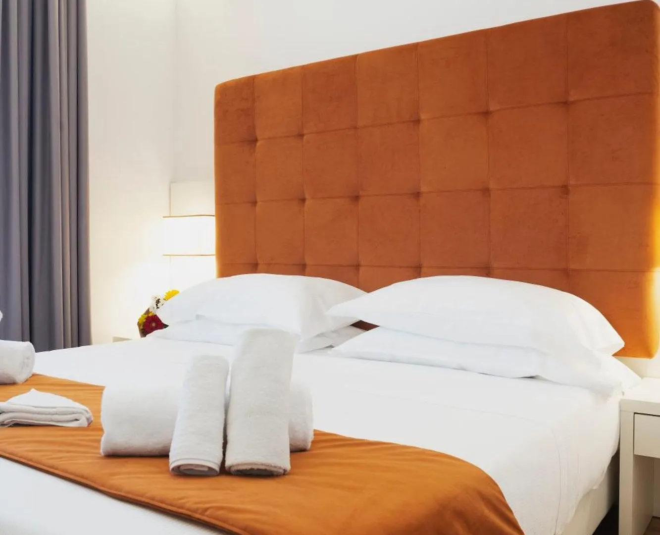 History Suite Essence Rome Bed & Breakfast