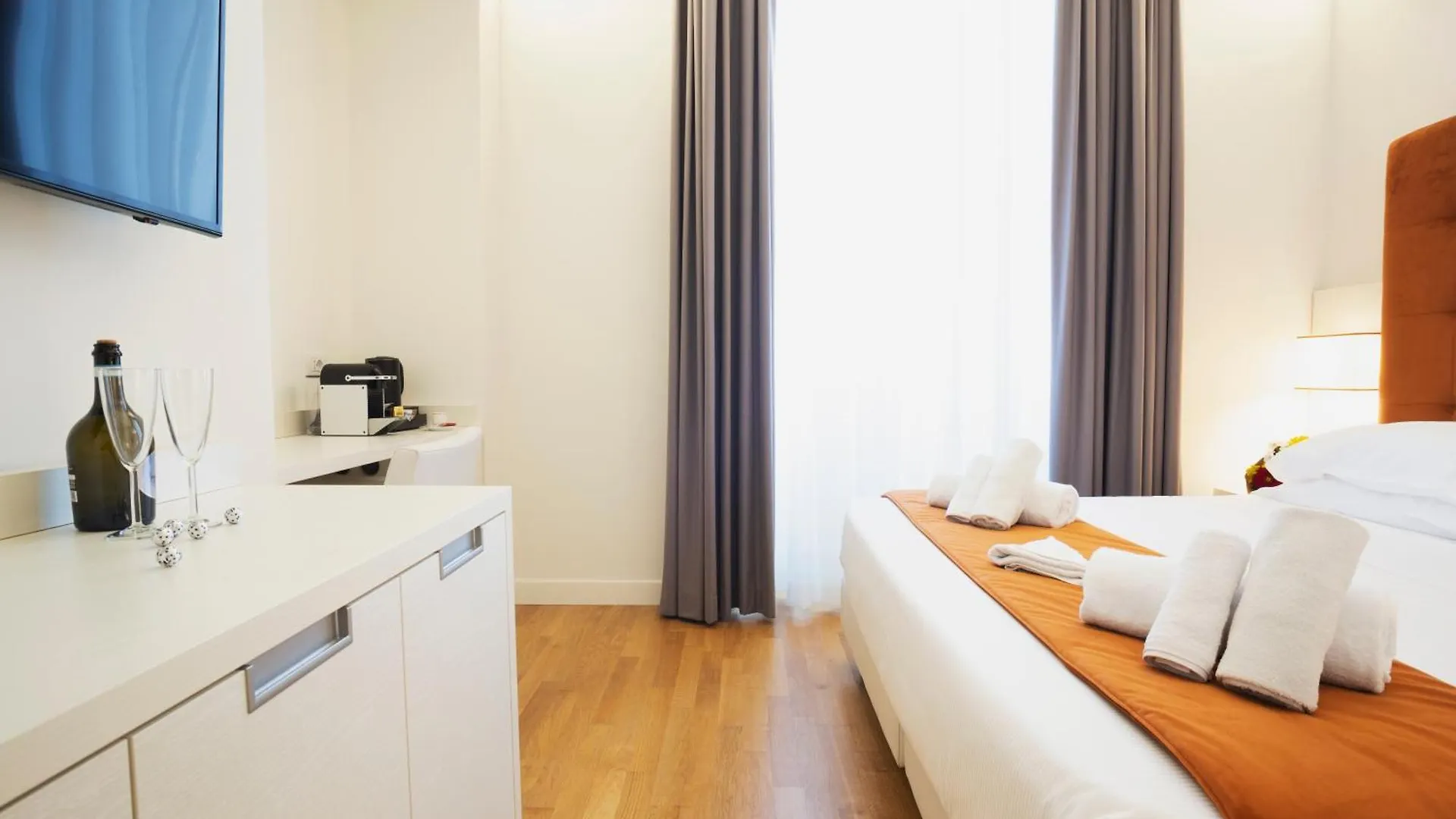 Bed & Breakfast History Suite Essence Rome
